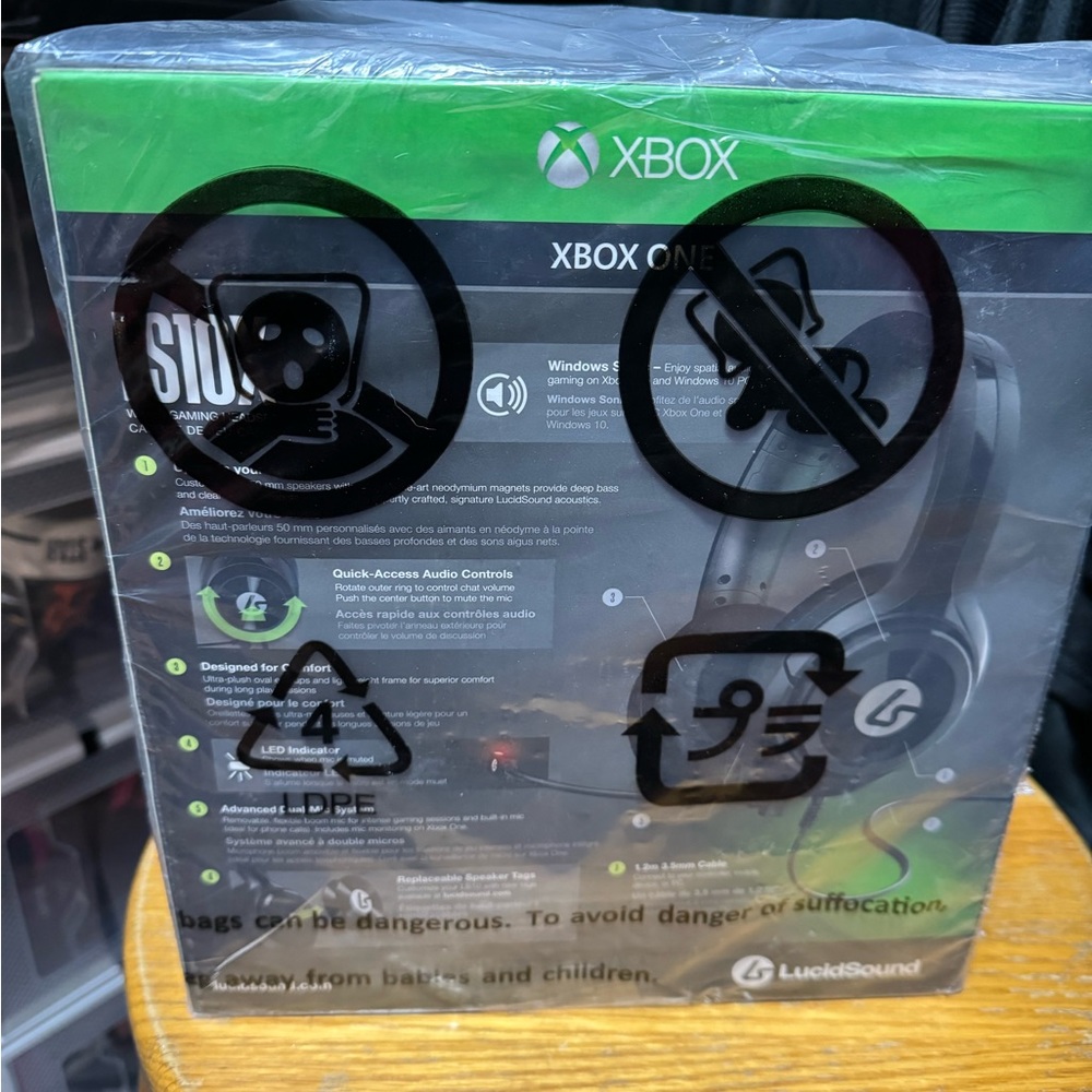 Xbox One Headset - Picture 3 of 3